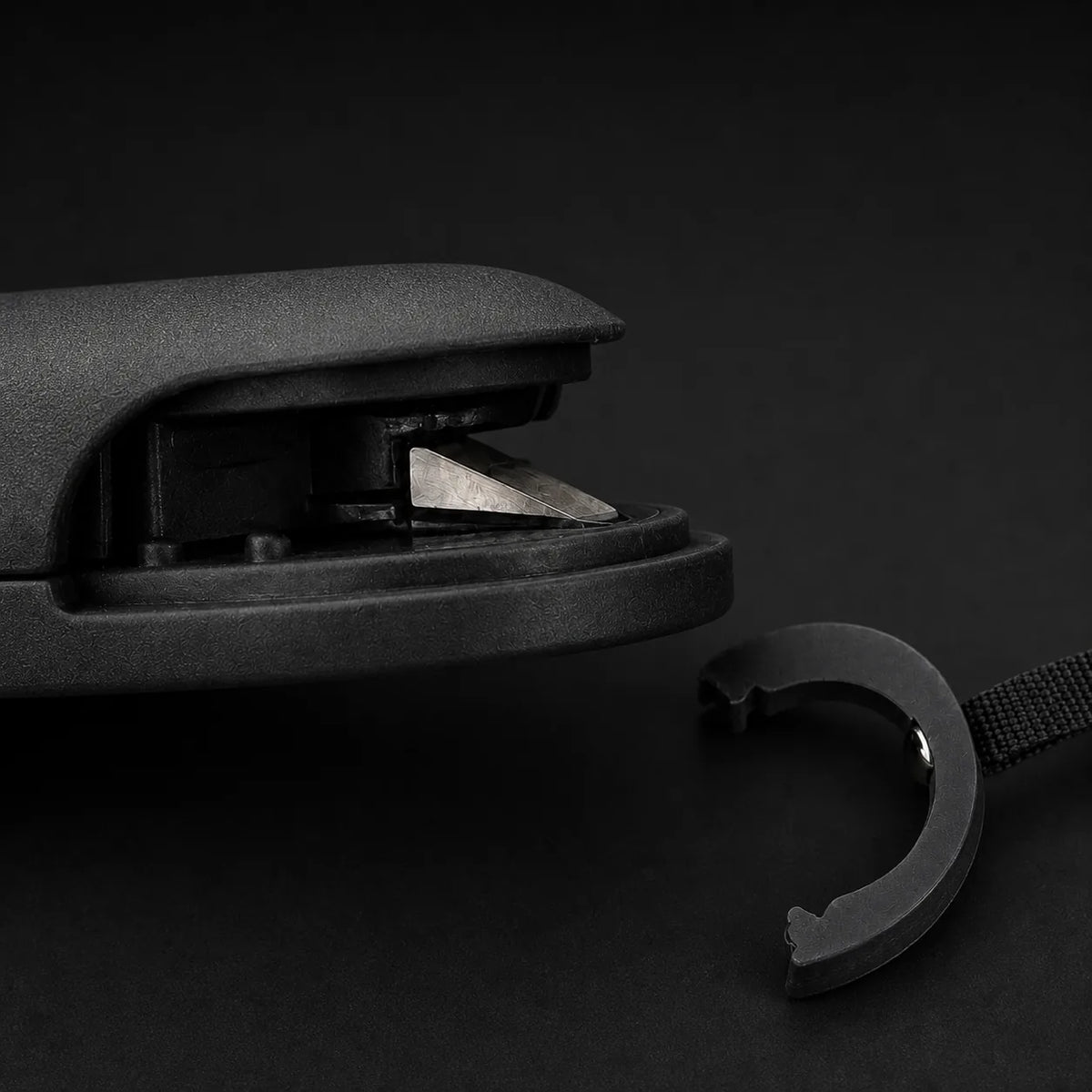 Brise-vitre et coupe-ceinture Brizo - BZO-CA